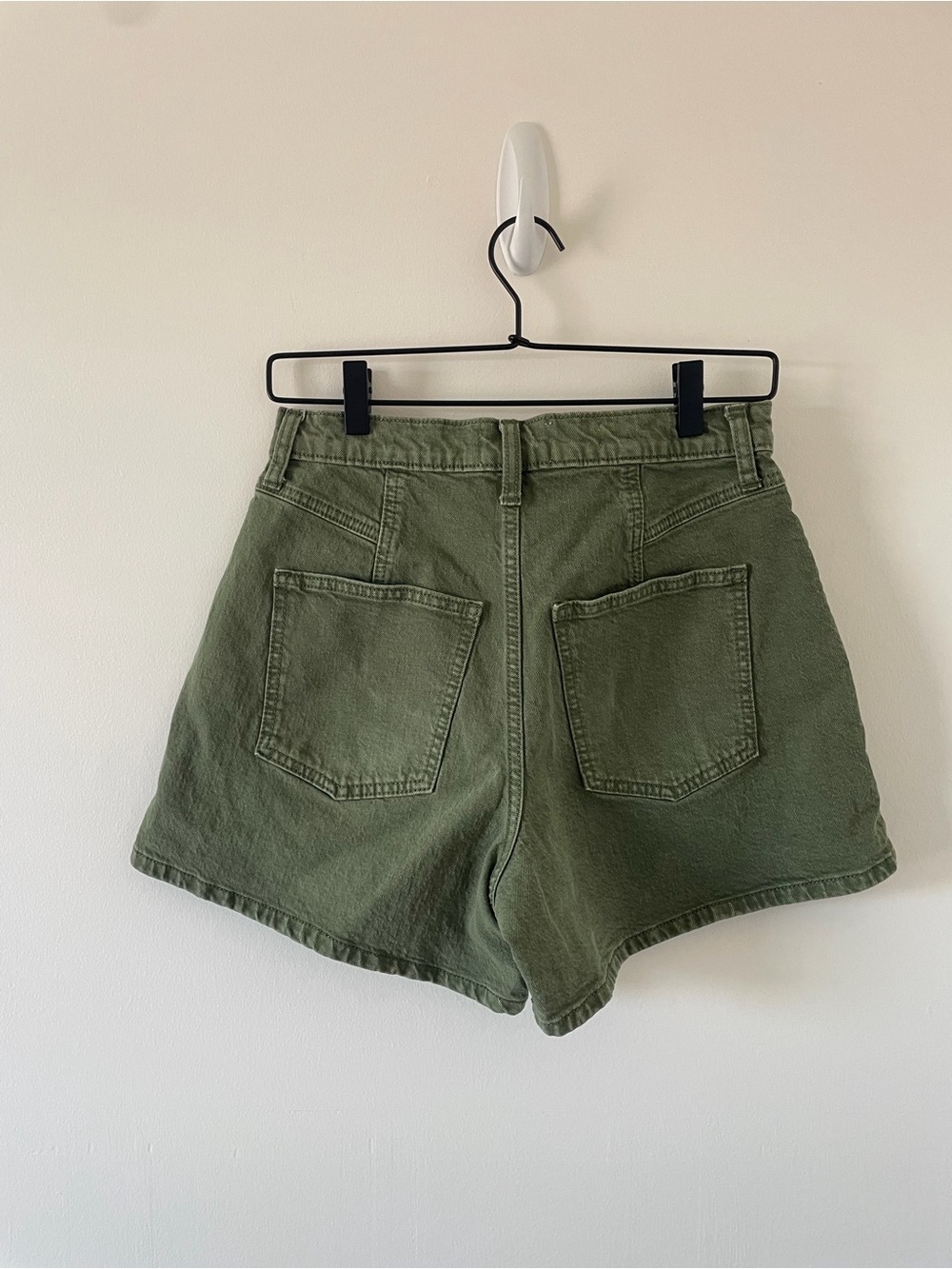 Universal Thread High Rise Midi Shorts - Picture 3 of 3
